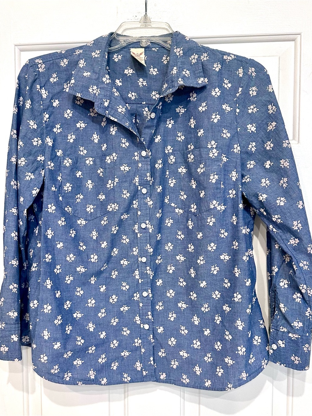 Faded Glory Floral Button-Down Shirt – Size XL 100% Cotton